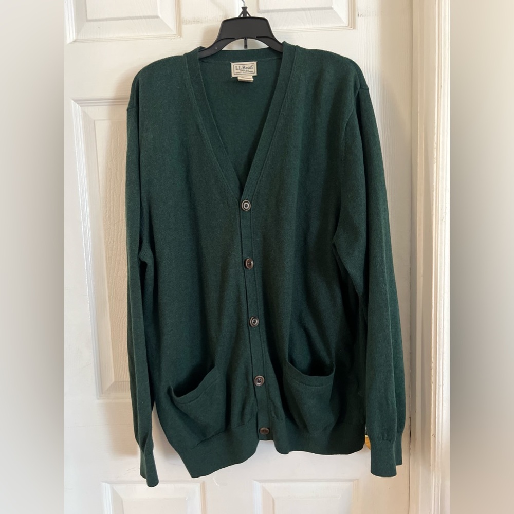 L.L. Bean Dark Green V-Neck Button Front Cardigan